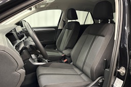 musta Volkswagen T-Roc 2025 kuva 15.