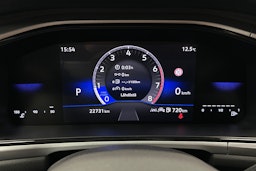 musta Volkswagen T-Roc 2025 kuva 19.