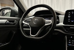 harmaa Volkswagen T-Roc 2025 kuva 16.