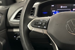 harmaa Volkswagen T-Roc 2025 kuva 17.