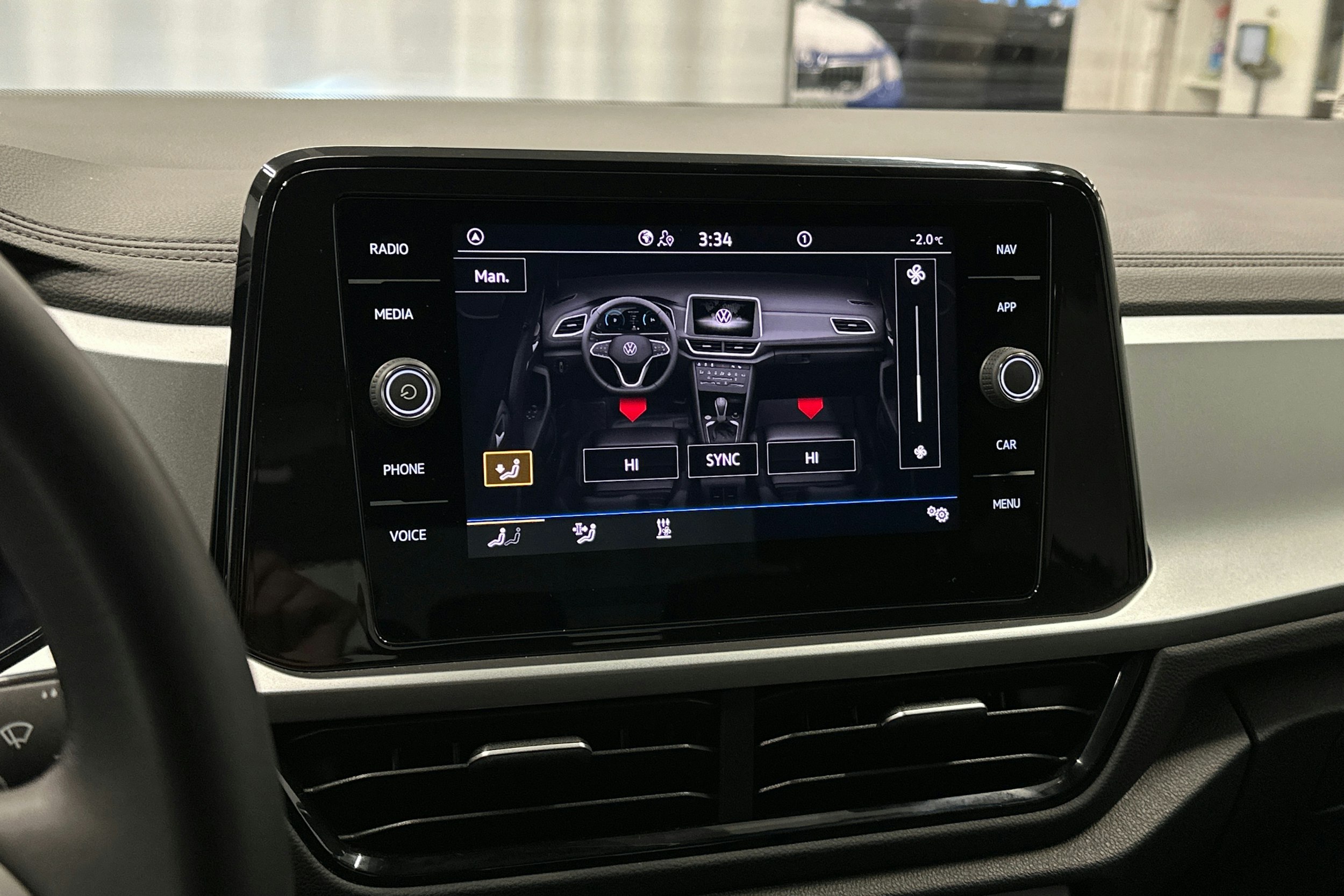 harmaa Volkswagen T-Roc 2025 kuva 22.