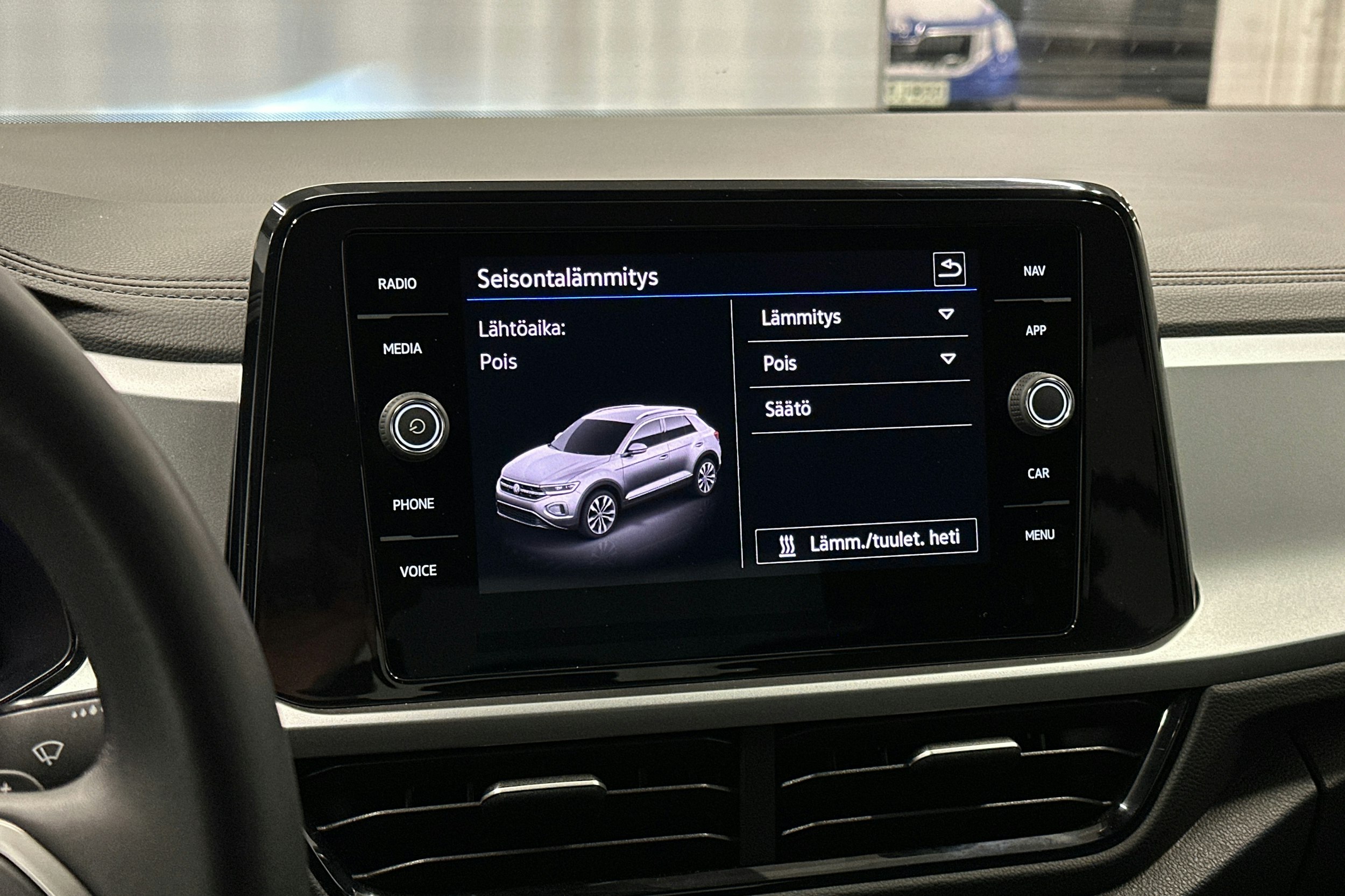 harmaa Volkswagen T-Roc 2025 kuva 23.