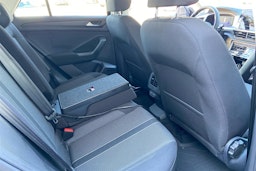 musta Volkswagen T-Roc 2025 kuva 11.