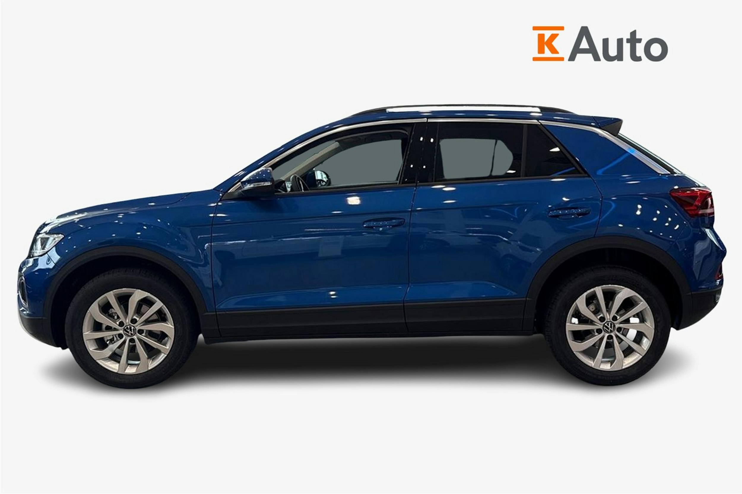 sininen Volkswagen T-Roc 2025 kuva 5.