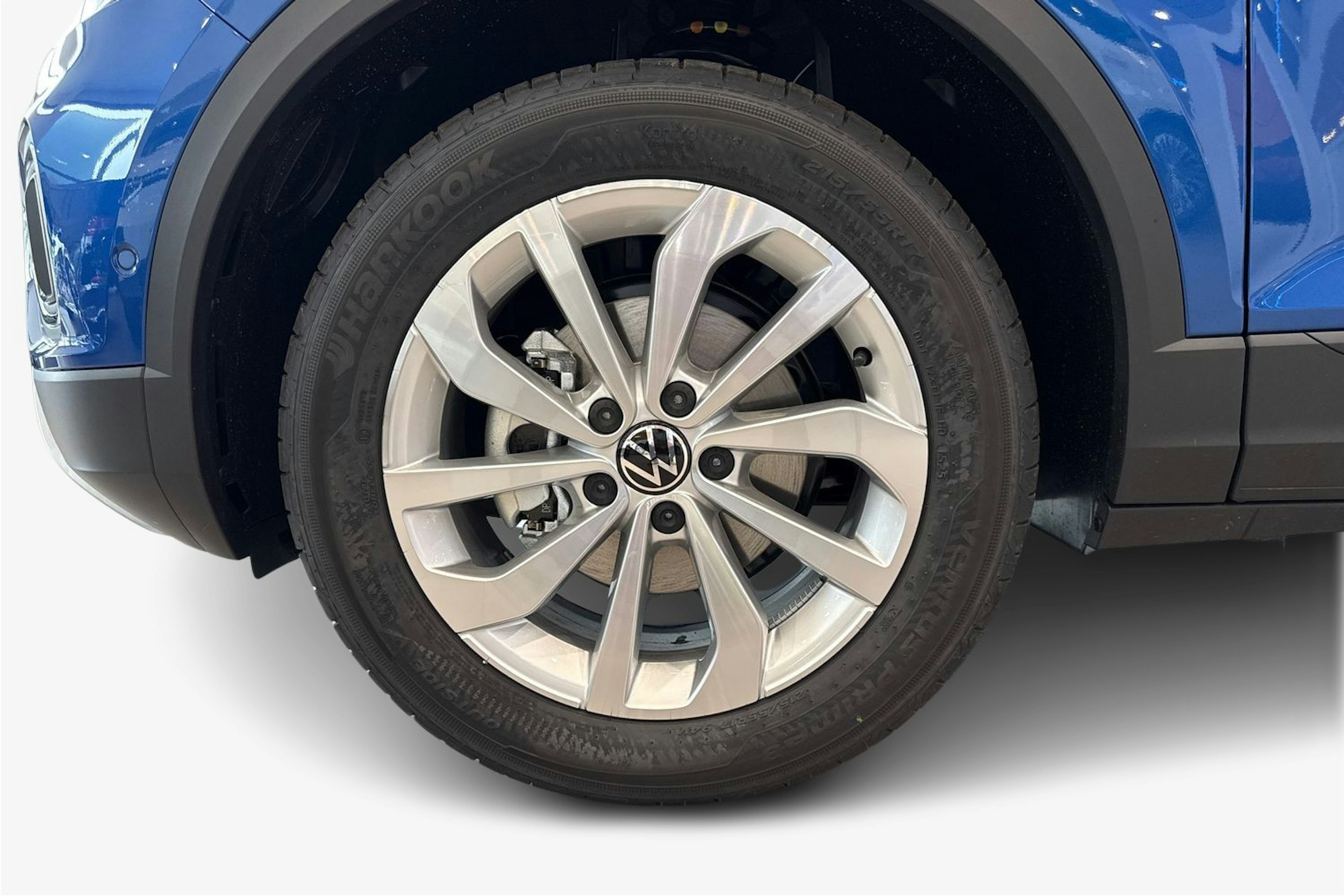 sininen Volkswagen T-Roc 2025 kuva 9.