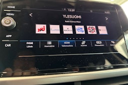 sininen Volkswagen T-Roc 2025 kuva 13.