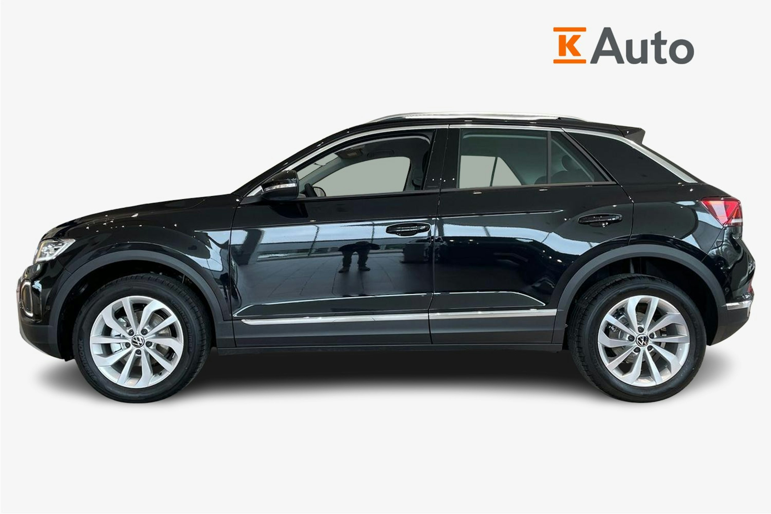 musta Volkswagen T-Roc 2025 kuva 5.