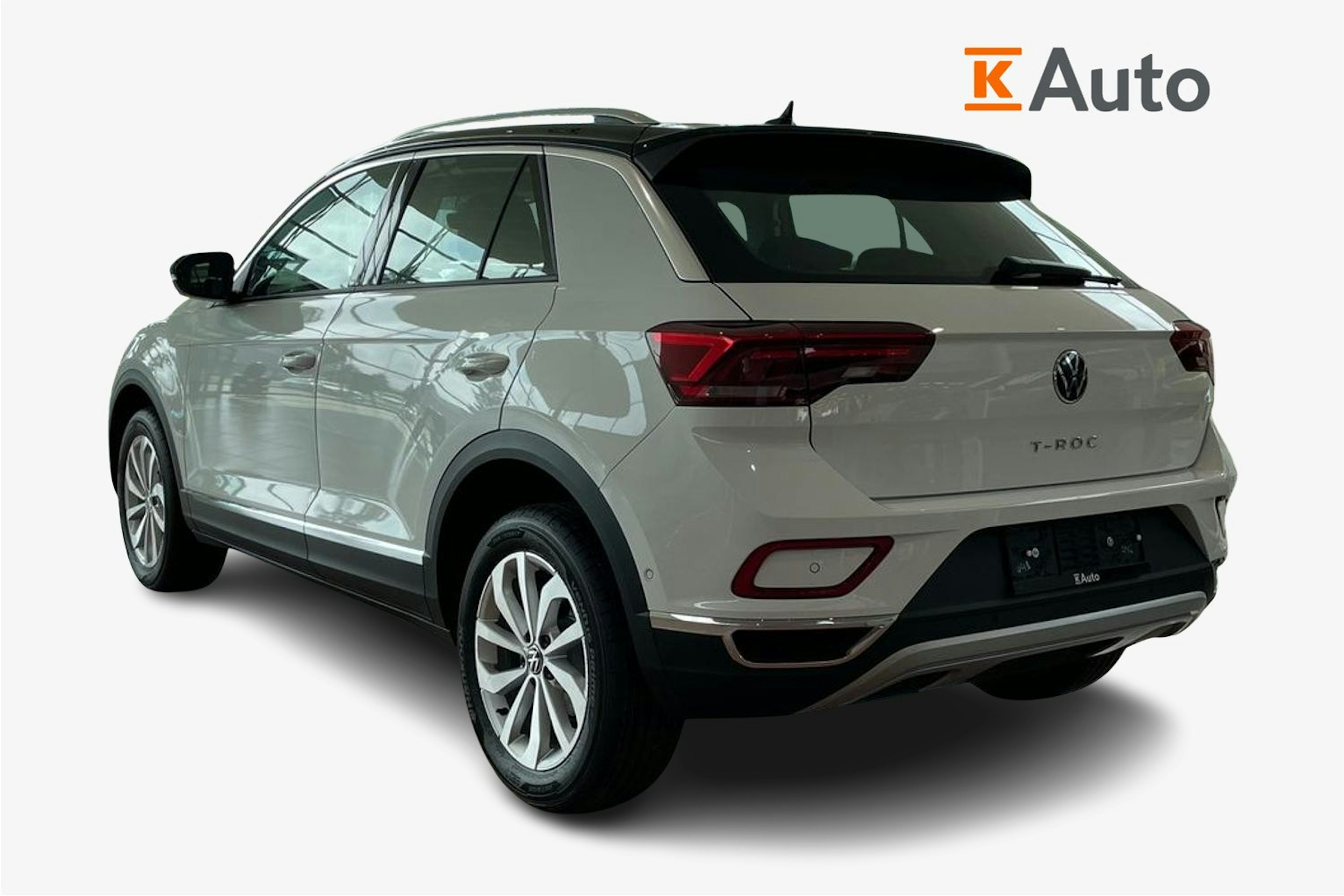 valkoinen Volkswagen T-Roc 2025 kuva 2.