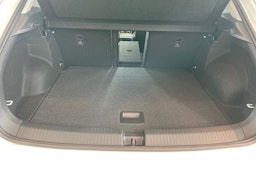valkoinen Volkswagen T-Roc 2025 kuva 12.
