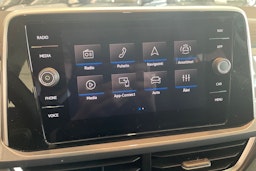 musta Volkswagen T-Roc 2025 kuva 13.
