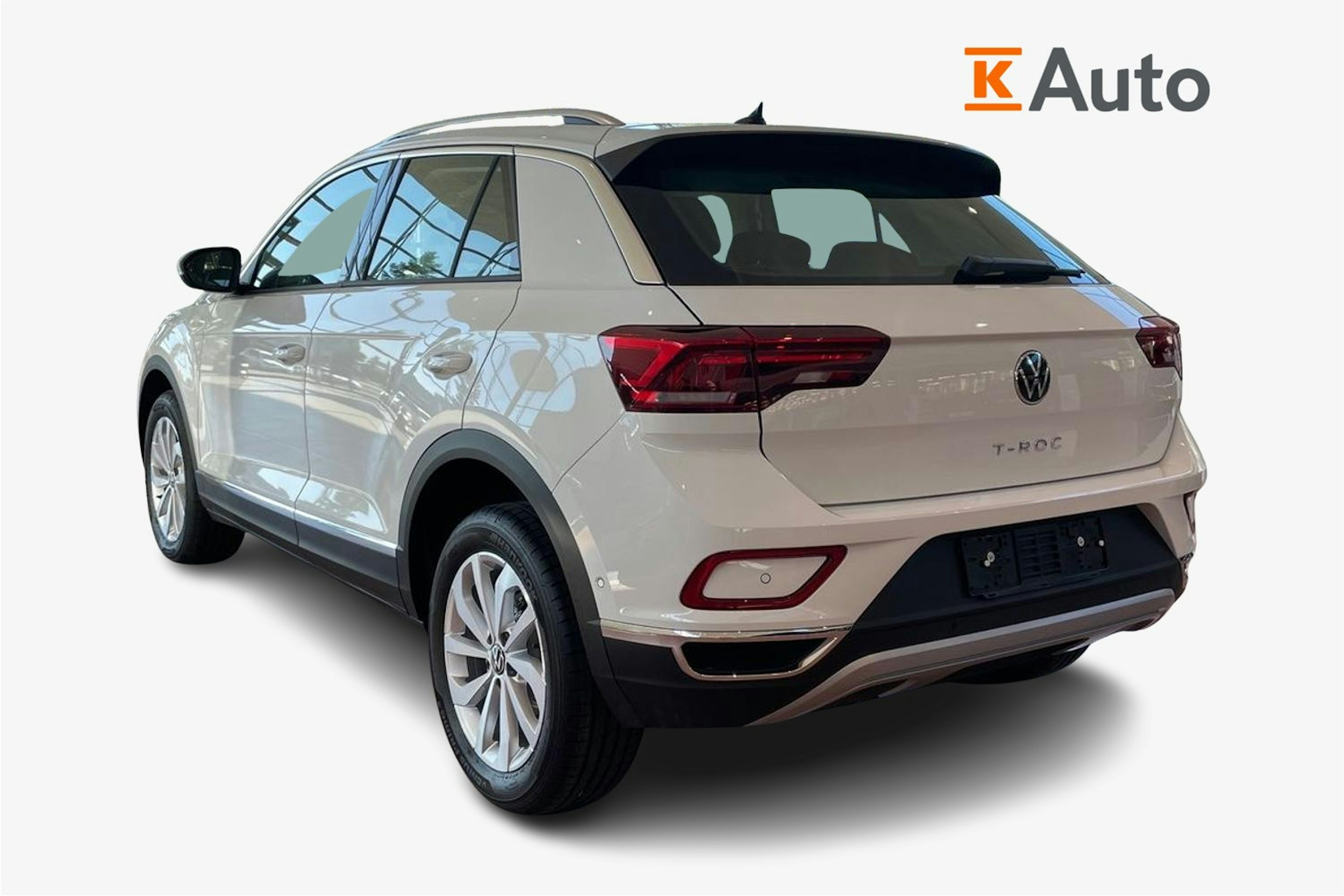 valkoinen Volkswagen T-Roc 2025 kuva 2.