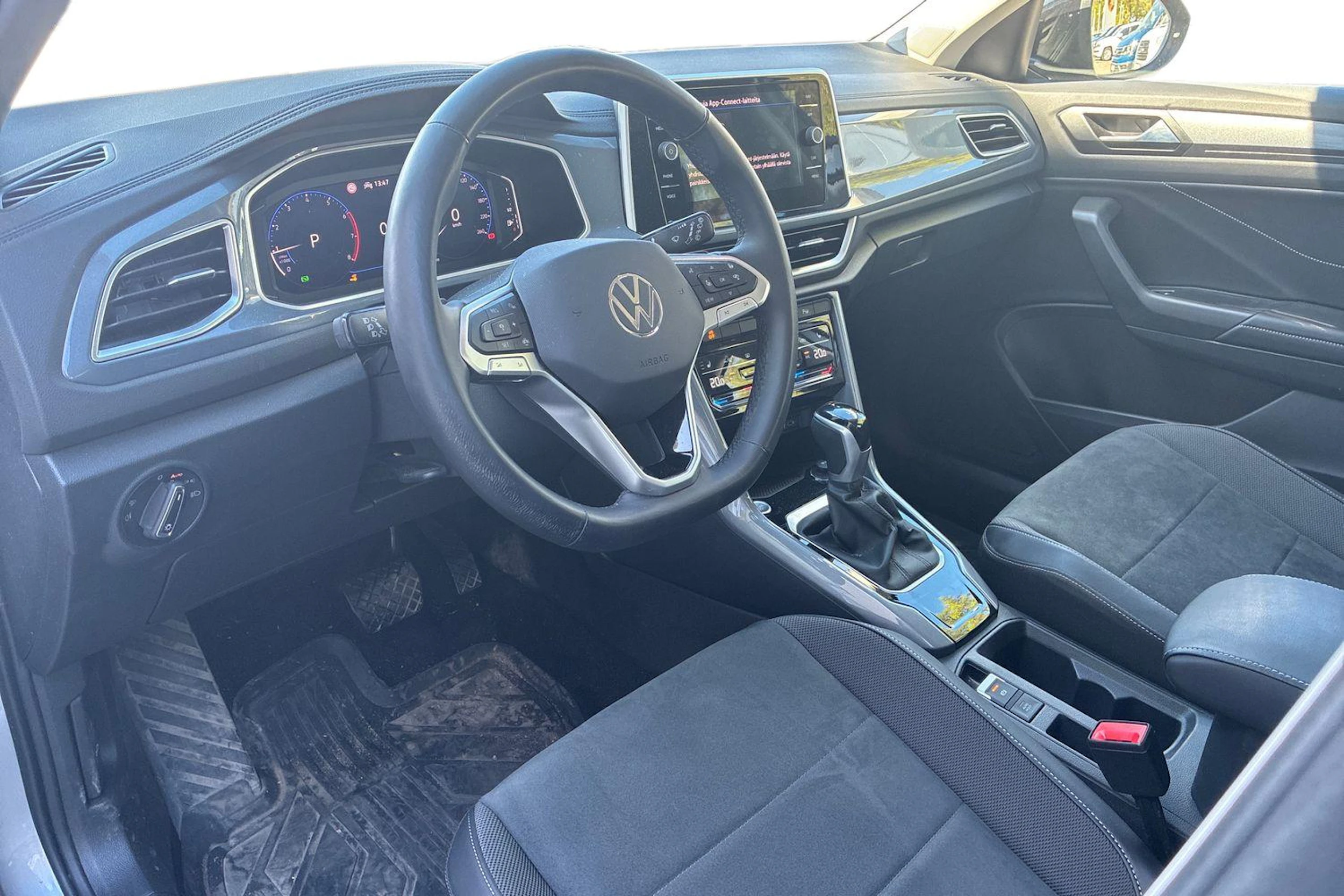 met. harmaa Volkswagen T-Roc 2025 kuva 3.
