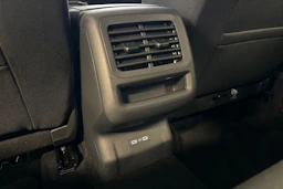 valkoinen Volkswagen T-Roc 2026 kuva 14.