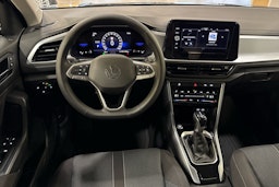 met. musta Volkswagen T-Roc 2025 kuva 7.