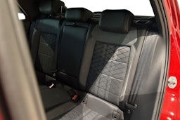 punainen Volkswagen T-Roc 2025 kuva 8.