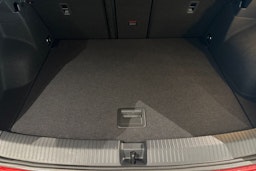 punainen Volkswagen T-Roc 2025 kuva 13.