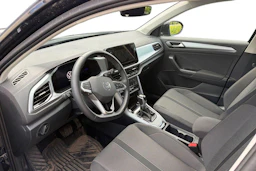 musta Volkswagen T-Roc 2025 kuva 3.