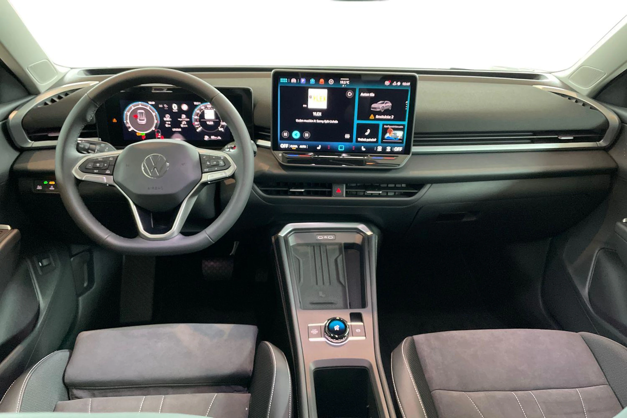 valkoinen Volkswagen T-Roc 2026 kuva 7.