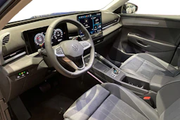 sininen Volkswagen T-Roc 2026 kuva 6.