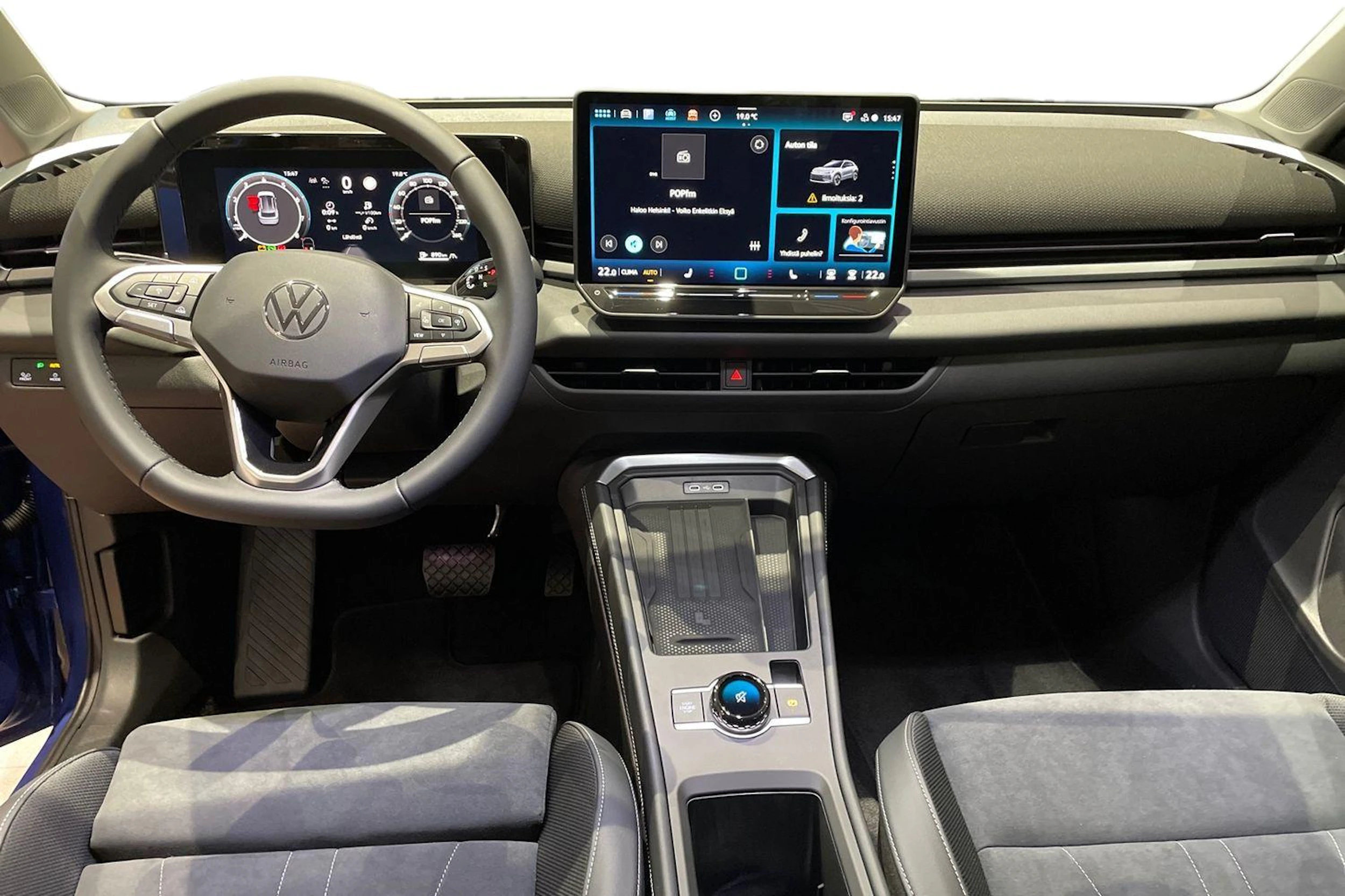 sininen Volkswagen T-Roc 2026 kuva 7.