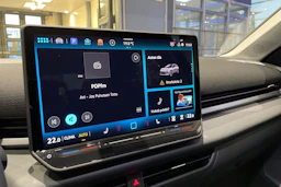 sininen Volkswagen T-Roc 2026 kuva 20.