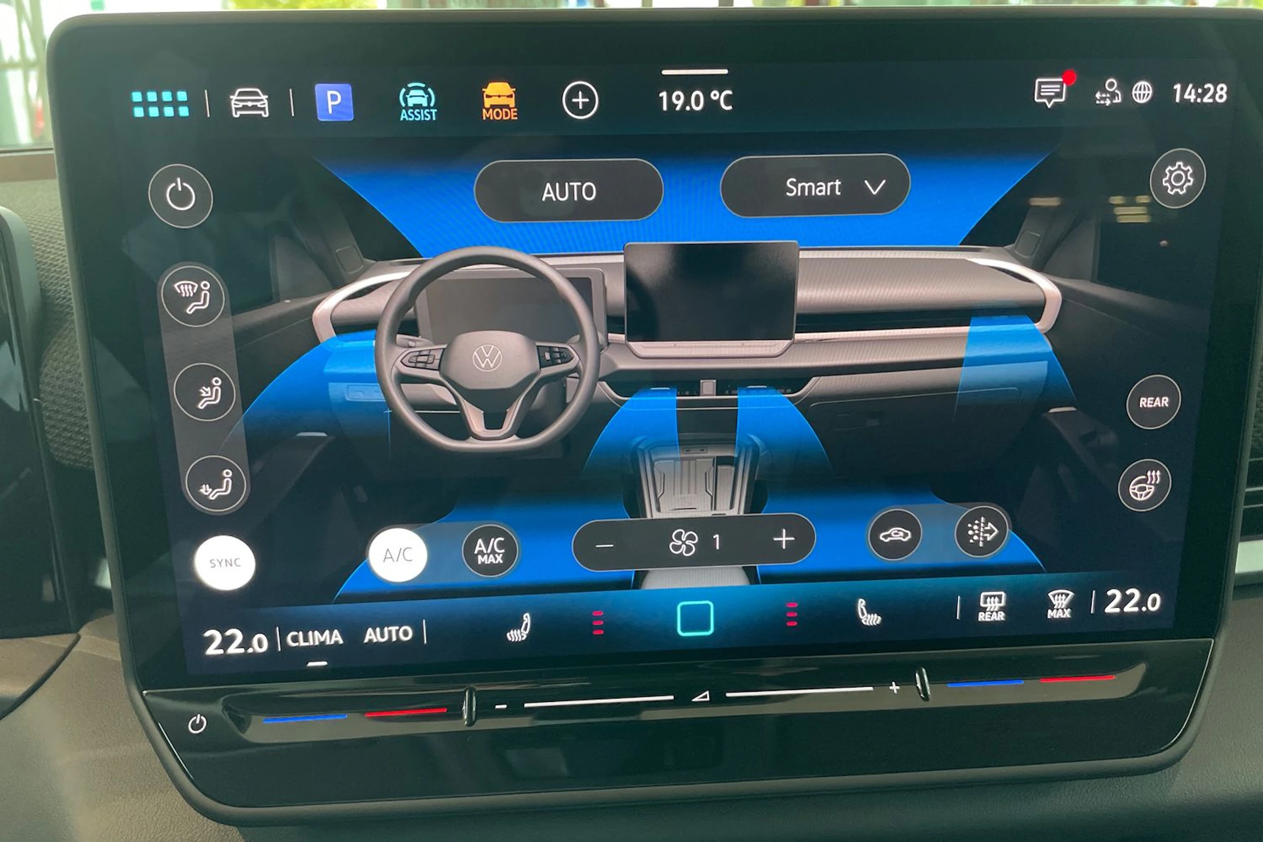 sininen Volkswagen T-Roc 2026 kuva 16.