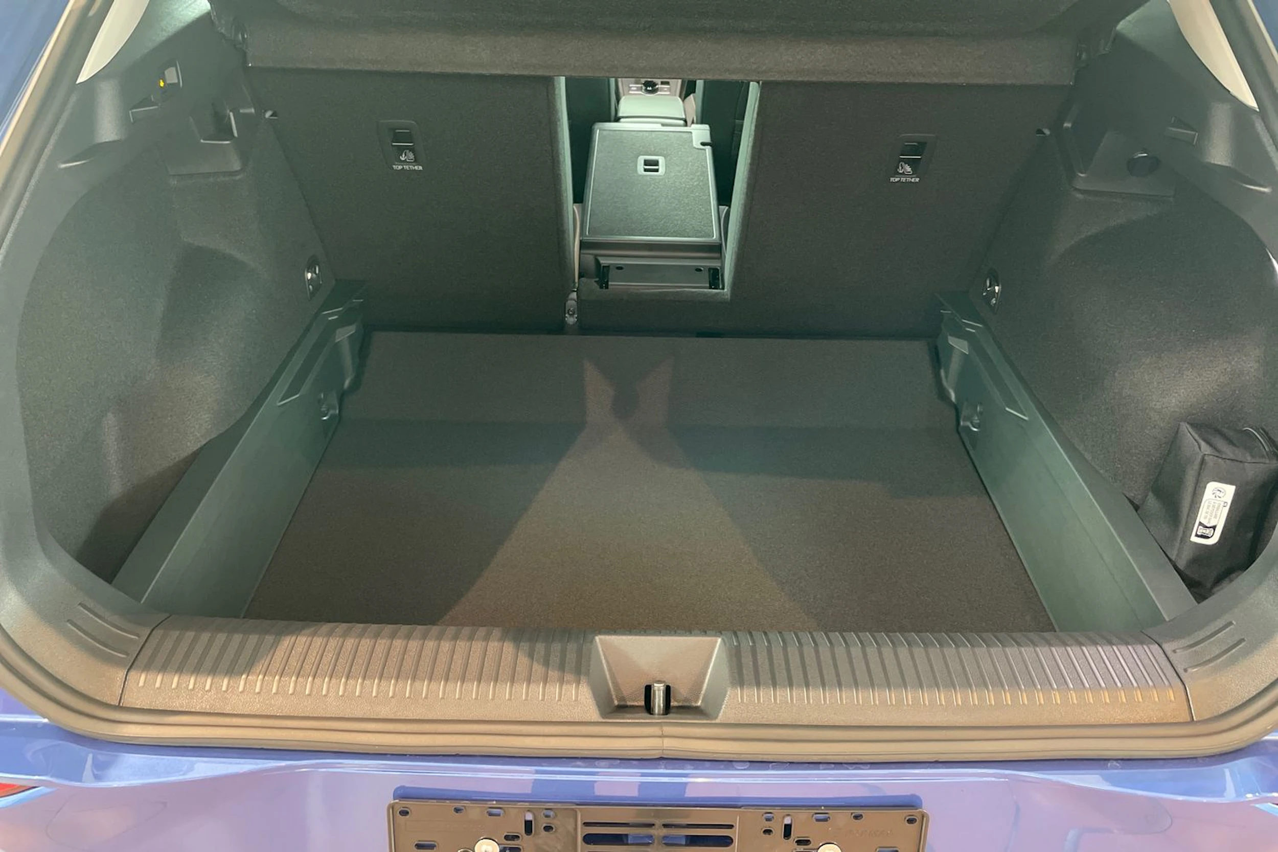 sininen Volkswagen T-Roc 2026 kuva 20.