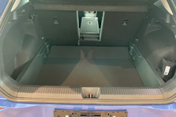 sininen Volkswagen T-Roc 2026 kuva 20.