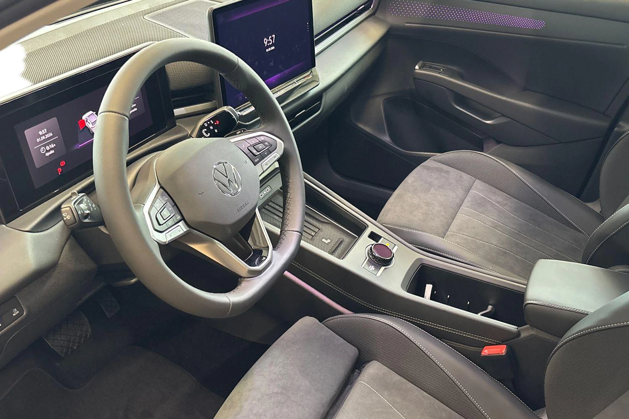 musta Volkswagen T-Roc 2026 kuva 6.