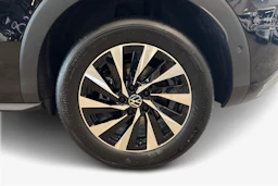 musta Volkswagen T-Roc 2026 kuva 9.