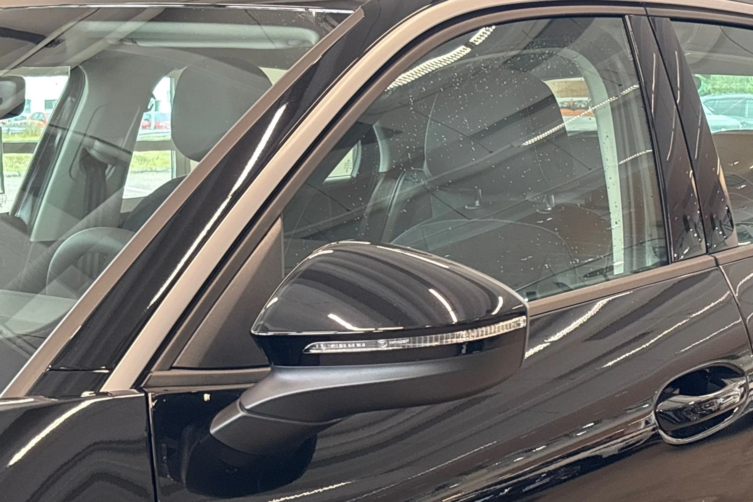 musta Volkswagen T-Roc 2026 kuva 14.