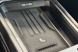 musta Volkswagen T-Roc 2026 kuva 28.
