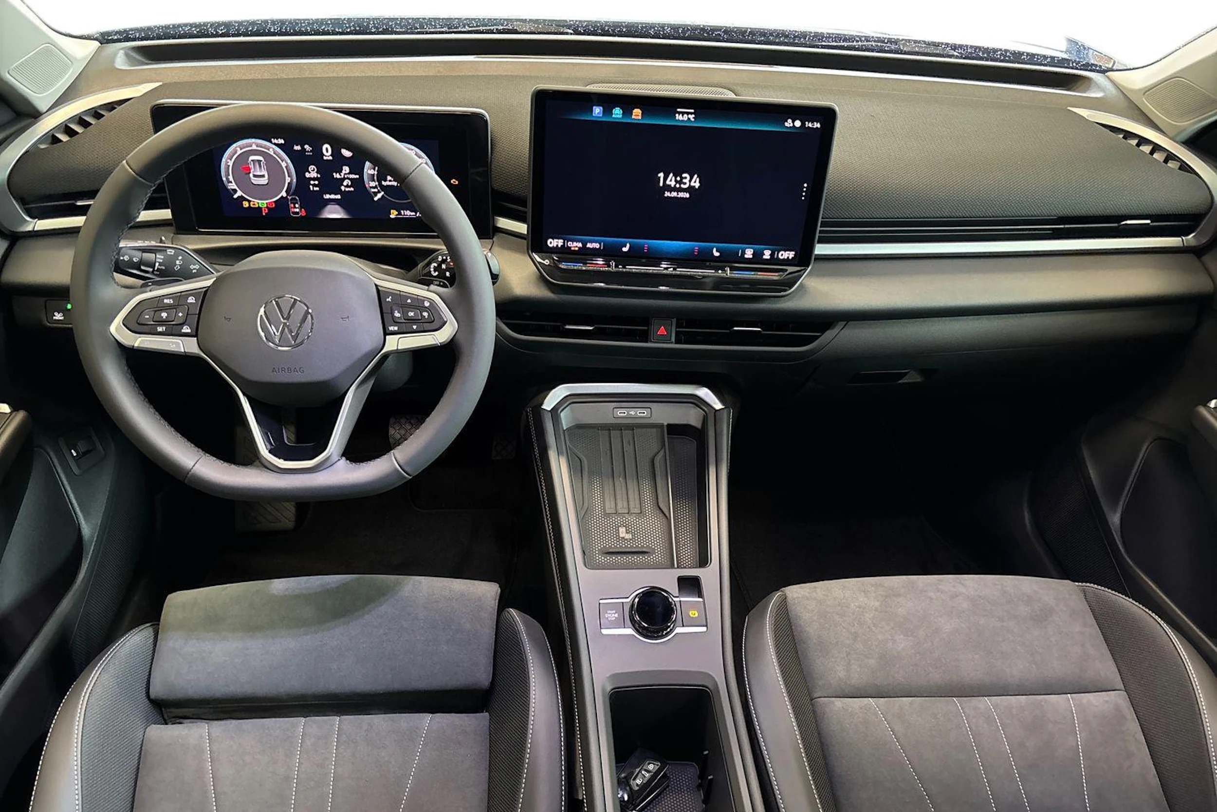 sininen Volkswagen T-Roc 2026 kuva 7.