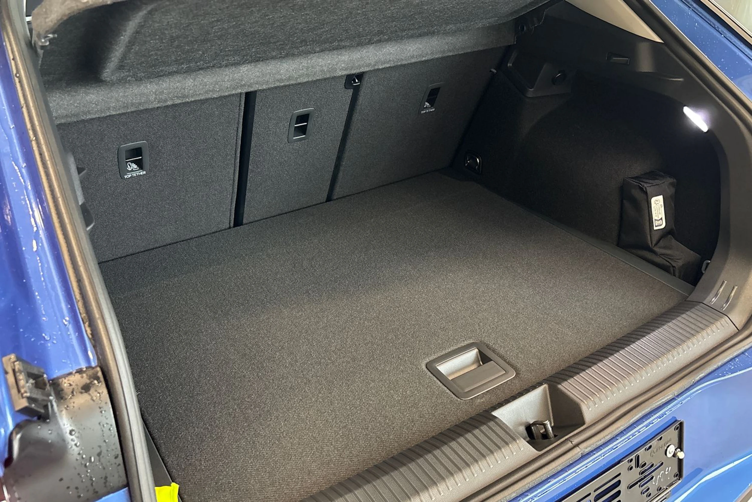 sininen Volkswagen T-Roc 2026 kuva 16.