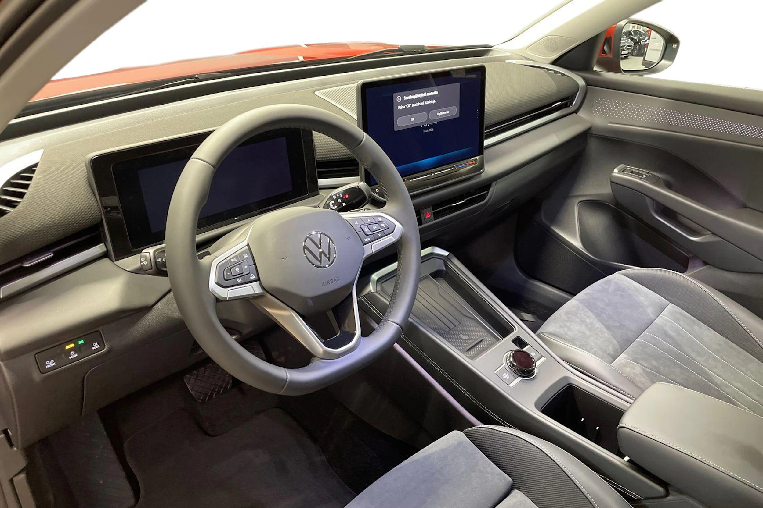 punainen Volkswagen T-Roc 2026 kuva 6.