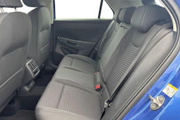 sininen Volkswagen T-Roc 2026 kuva 8.