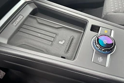 sininen Volkswagen T-Roc 2026 kuva 20.