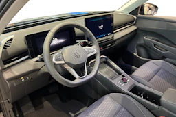 musta Volkswagen T-Roc 2026 kuva 6.