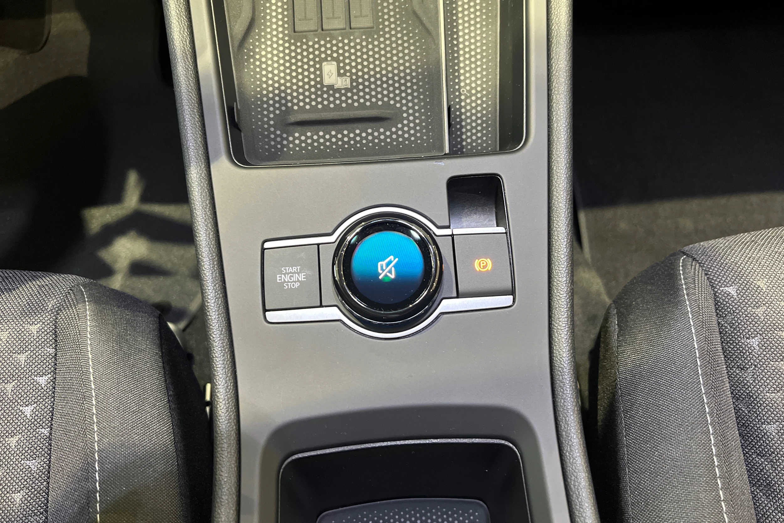 musta Volkswagen T-Roc 2026 kuva 13.
