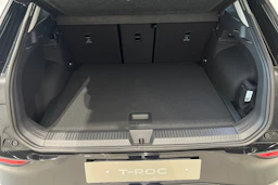 musta Volkswagen T-Roc 2026 kuva 14.