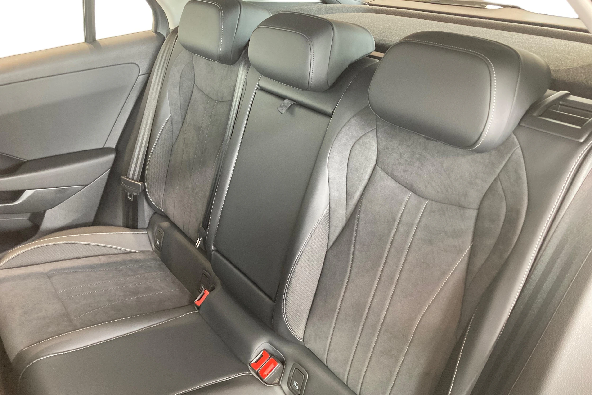 harmaa Volkswagen T-Roc 2026 kuva 8.