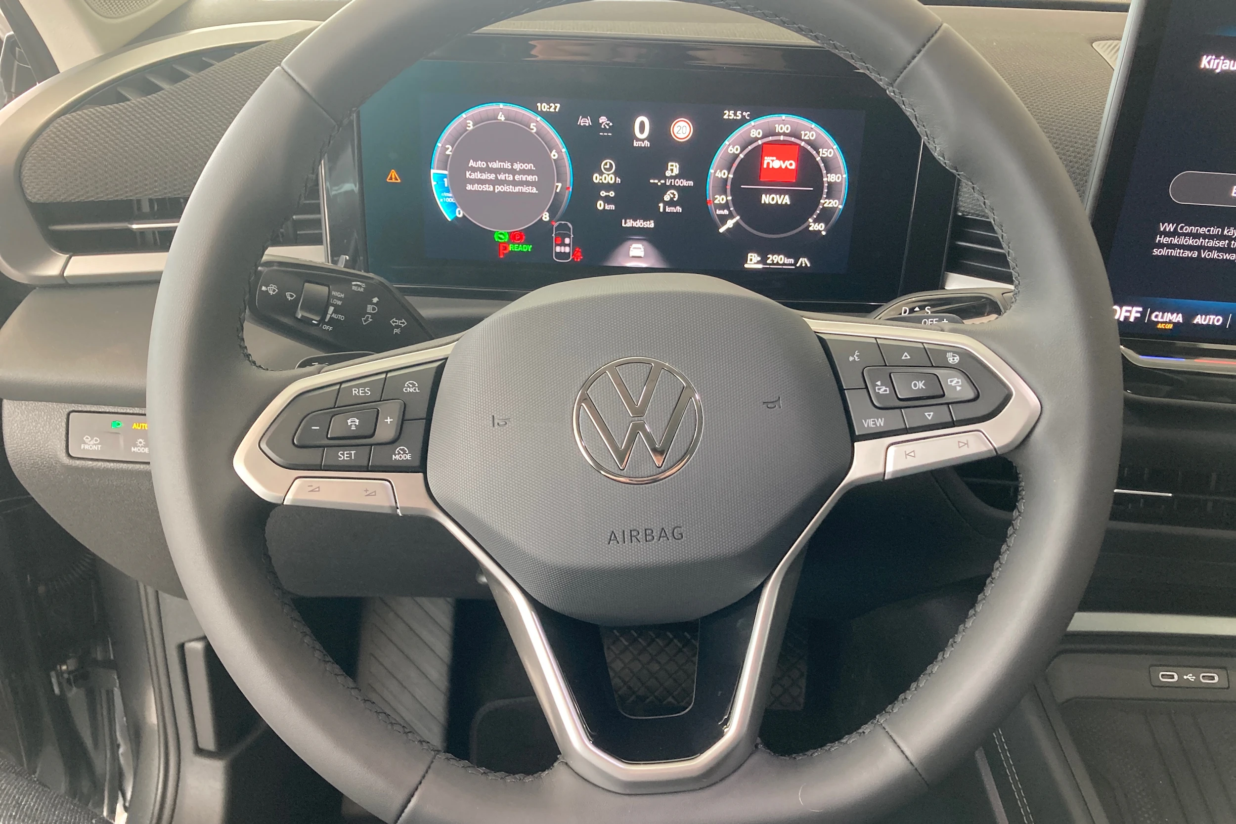 harmaa Volkswagen T-Roc 2026 kuva 14.