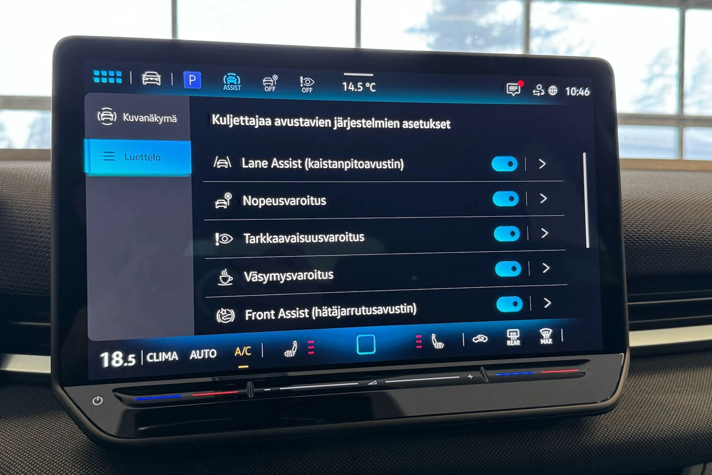 valkoinen Volkswagen T-Roc 2026 kuva 48.