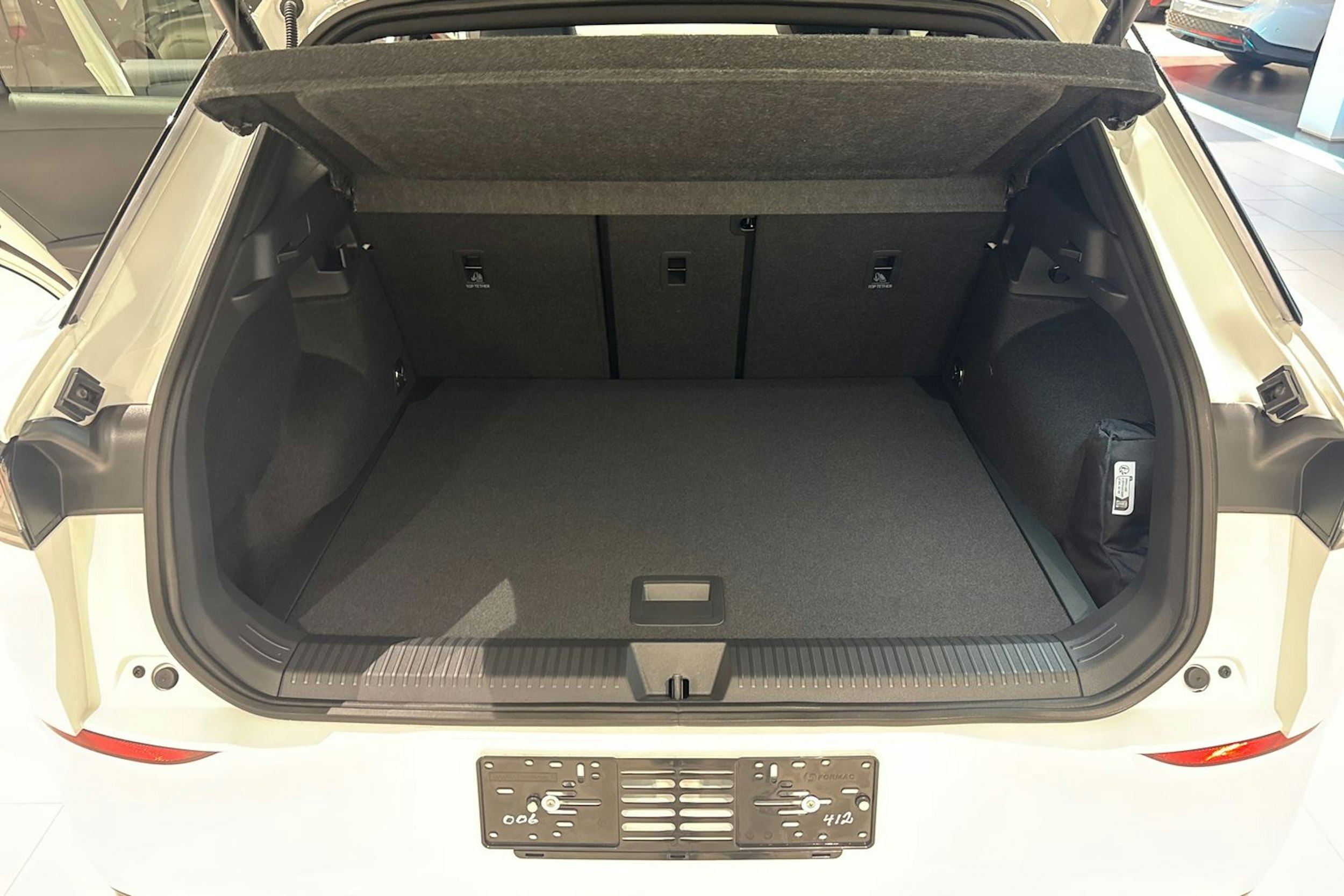 valkoinen Volkswagen T-Roc 2026 kuva 13.