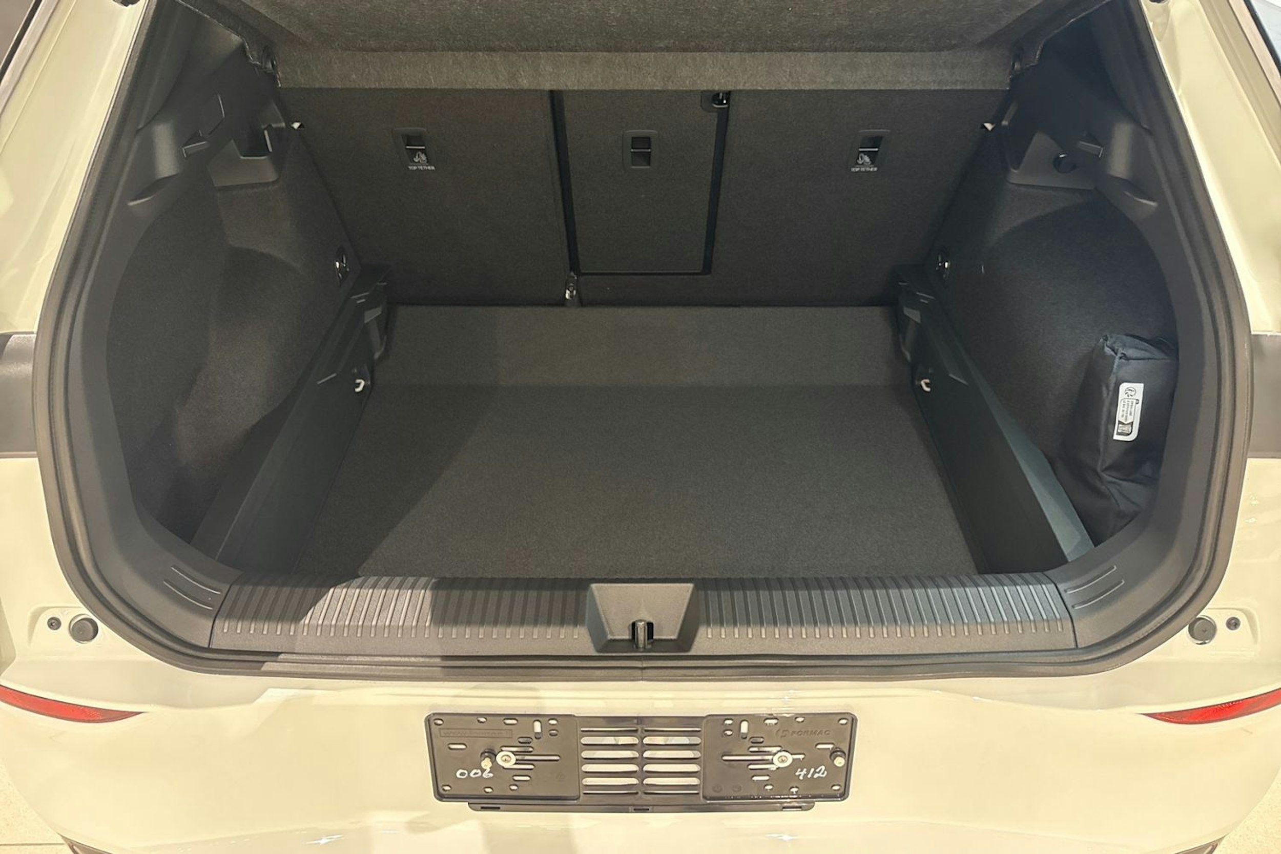 valkoinen Volkswagen T-Roc 2026 kuva 14.