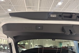 valkoinen Volkswagen T-Roc 2026 kuva 15.