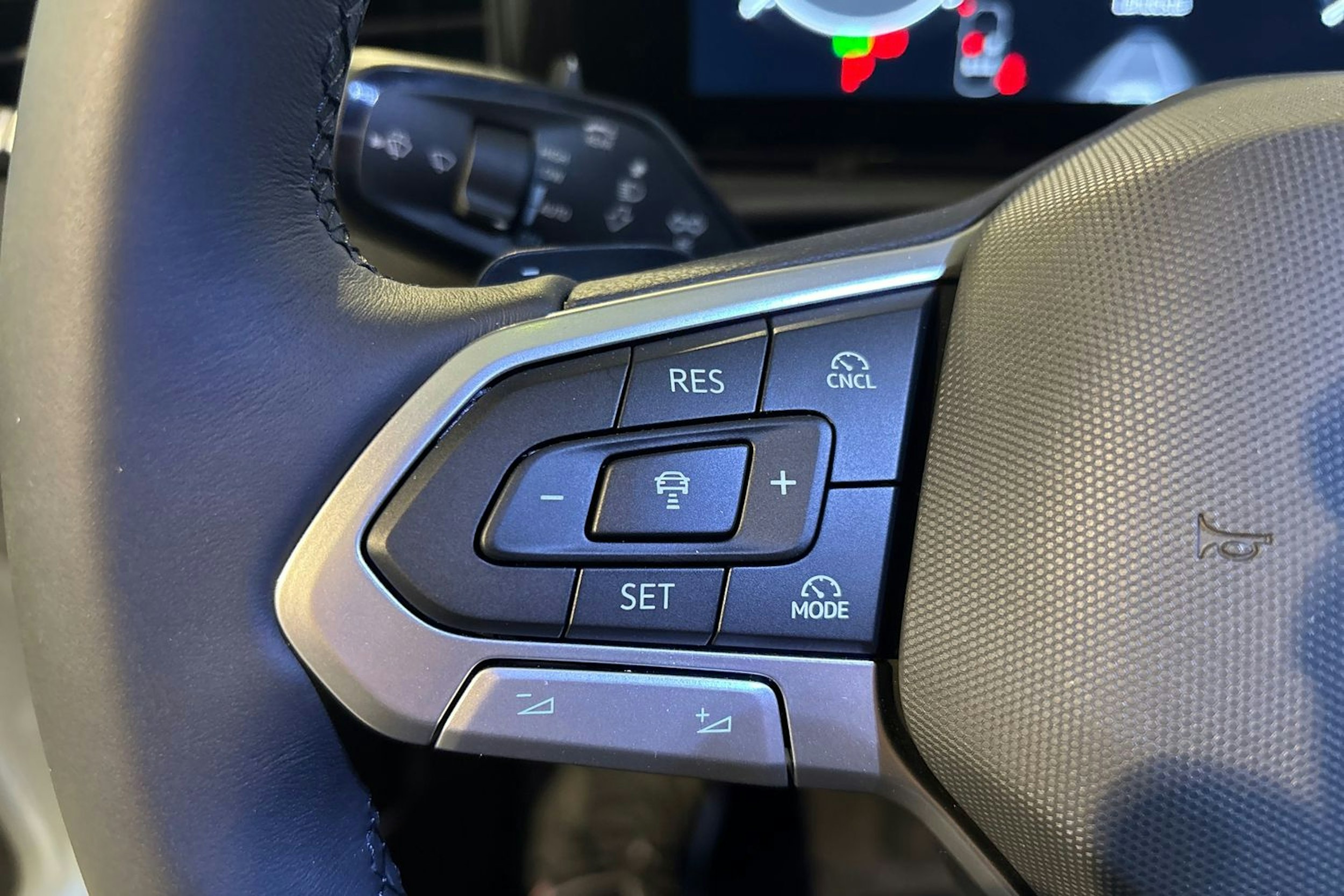 valkoinen Volkswagen T-Roc 2026 kuva 11.