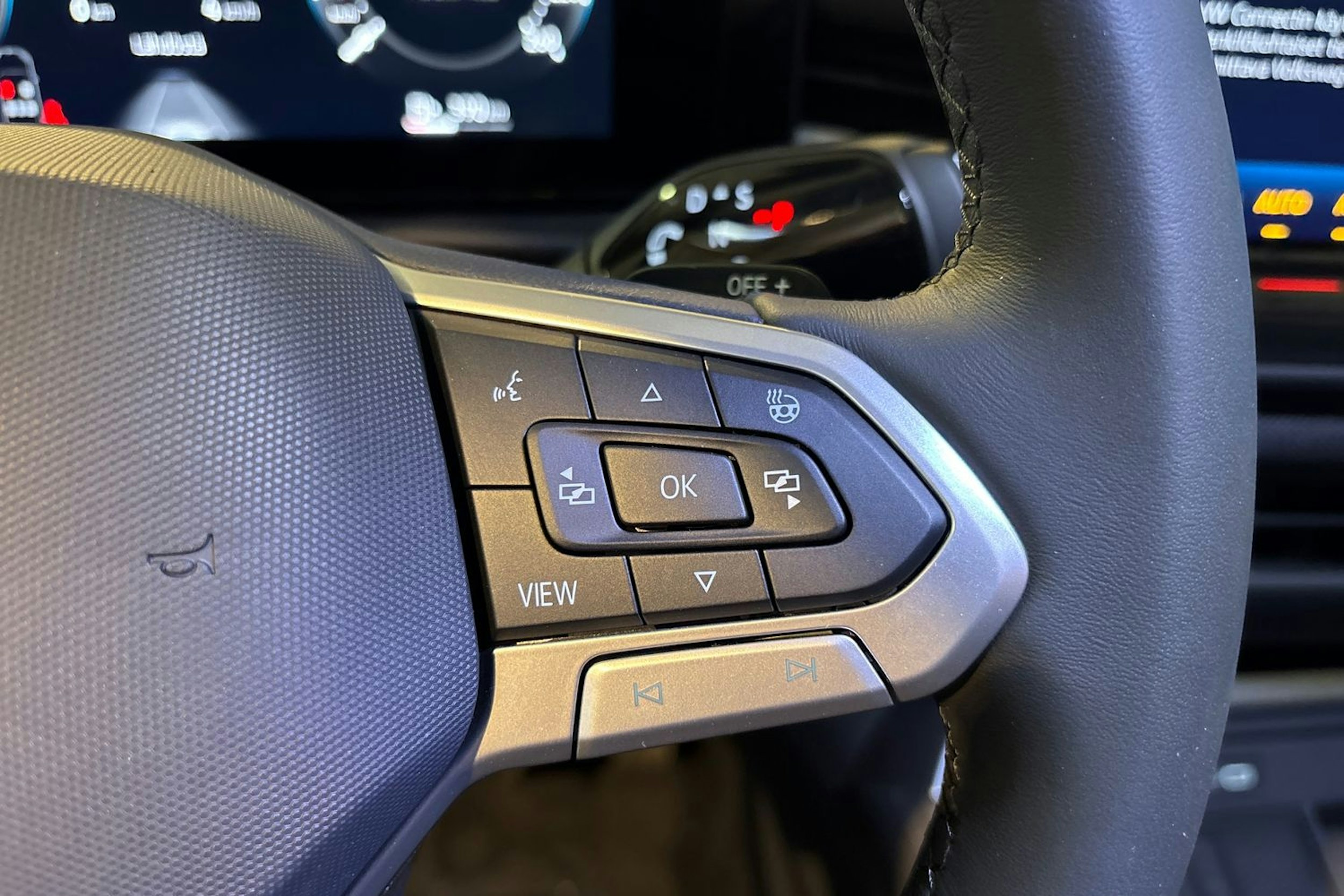 valkoinen Volkswagen T-Roc 2026 kuva 12.