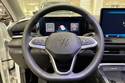 valkoinen Volkswagen T-Roc 2026 kuva 14.