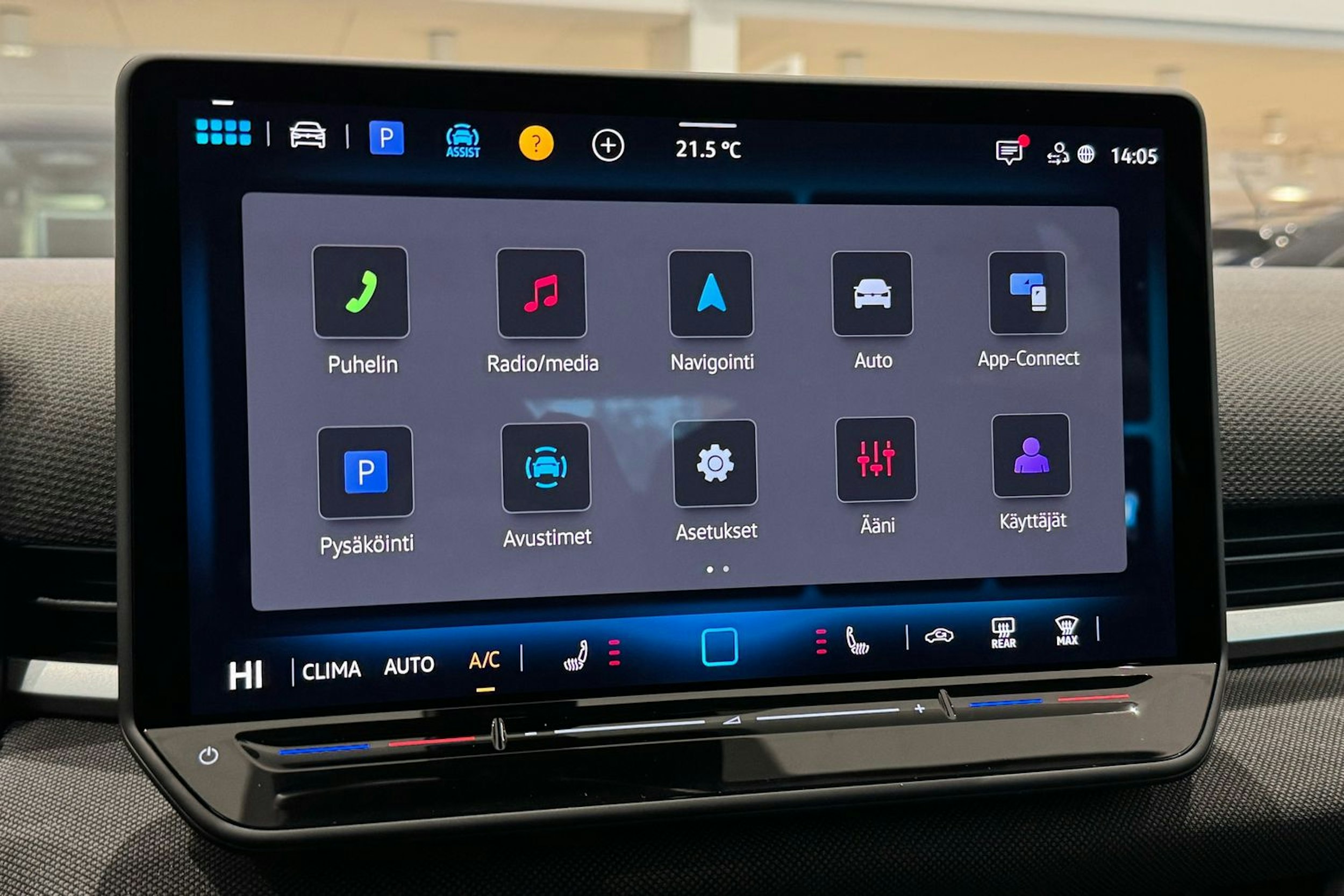 valkoinen Volkswagen T-Roc 2026 kuva 17.